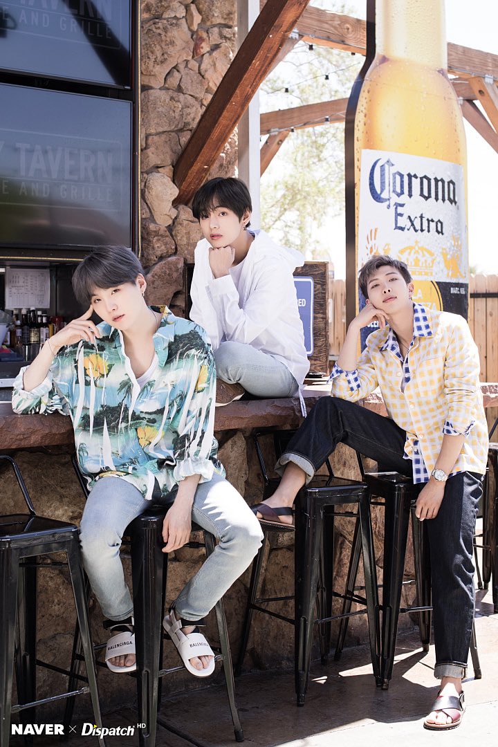 ARMYfrvrBTSfrvr's tweet photo. ✨ You, you are my Universe and... 🪐

‼️ ARMY POWERTREND BUTTER ‼️

Hotter #BTS 
Sweeter @BTS_twt 
Cooler #BTS_Butter 
Get it, let it roll!! 🧈

RT RT RT!!!!!!!!!!!! 💛💜💛 https://t.co/mfQllMbVt8