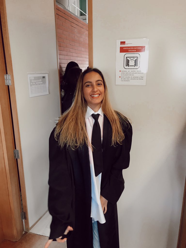 anaribelless's tweet photo. El principio del final👩🏽‍⚕️ https://t.co/xtWlnGHupK