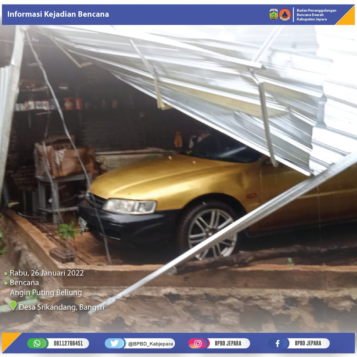 BPBD_KabJepara's tweet photo. Rabu, 26/01/22 dini hari telah terjadi Bencana angin puting beliung di Desa Srikandang, Bangsri Jepara yang mengakibatkan kerusakan beberapa rumah warga.
TRC BPBD bergerak ke lokasi untuk melakukan penanganan dan distribusi bantuan logistik.
#Salamtangguh #Salamkemanusiaan https://t.co/Rv2Hwv9raa