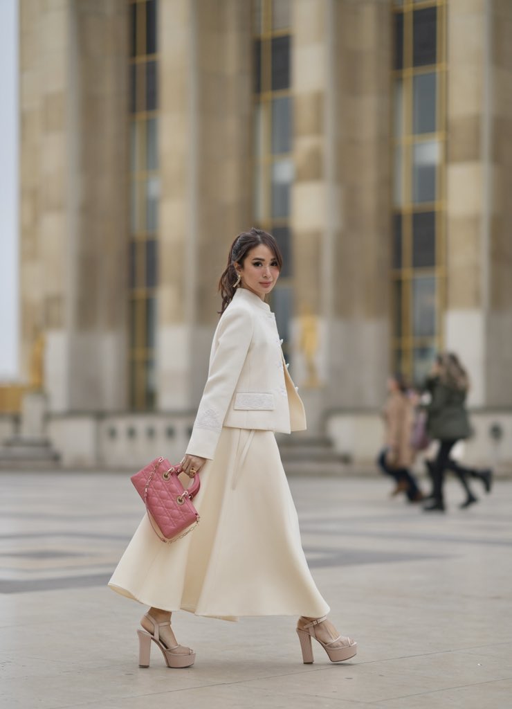 heart021485's tweet photo. @Dior ☁️☁️☁️ https://t.co/Mvx5eBaij4