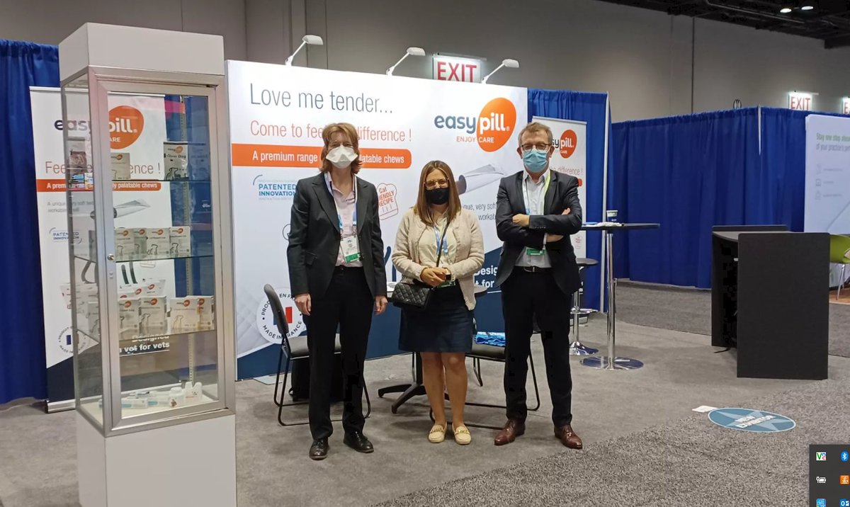 LeGouessant's tweet photo. Retour en images sur le congrès vétérinaire #VMX qui se tenait à #Orlando il y a quelques jours. Une belle vitrine pour nos compléments alimentaires #EasyPill destinés aux chiens et chats, avant l'arrivée de la gamme sur le marché américain 🔜🇫🇷🇺🇸 https://t.co/vUmvkO9Kpk