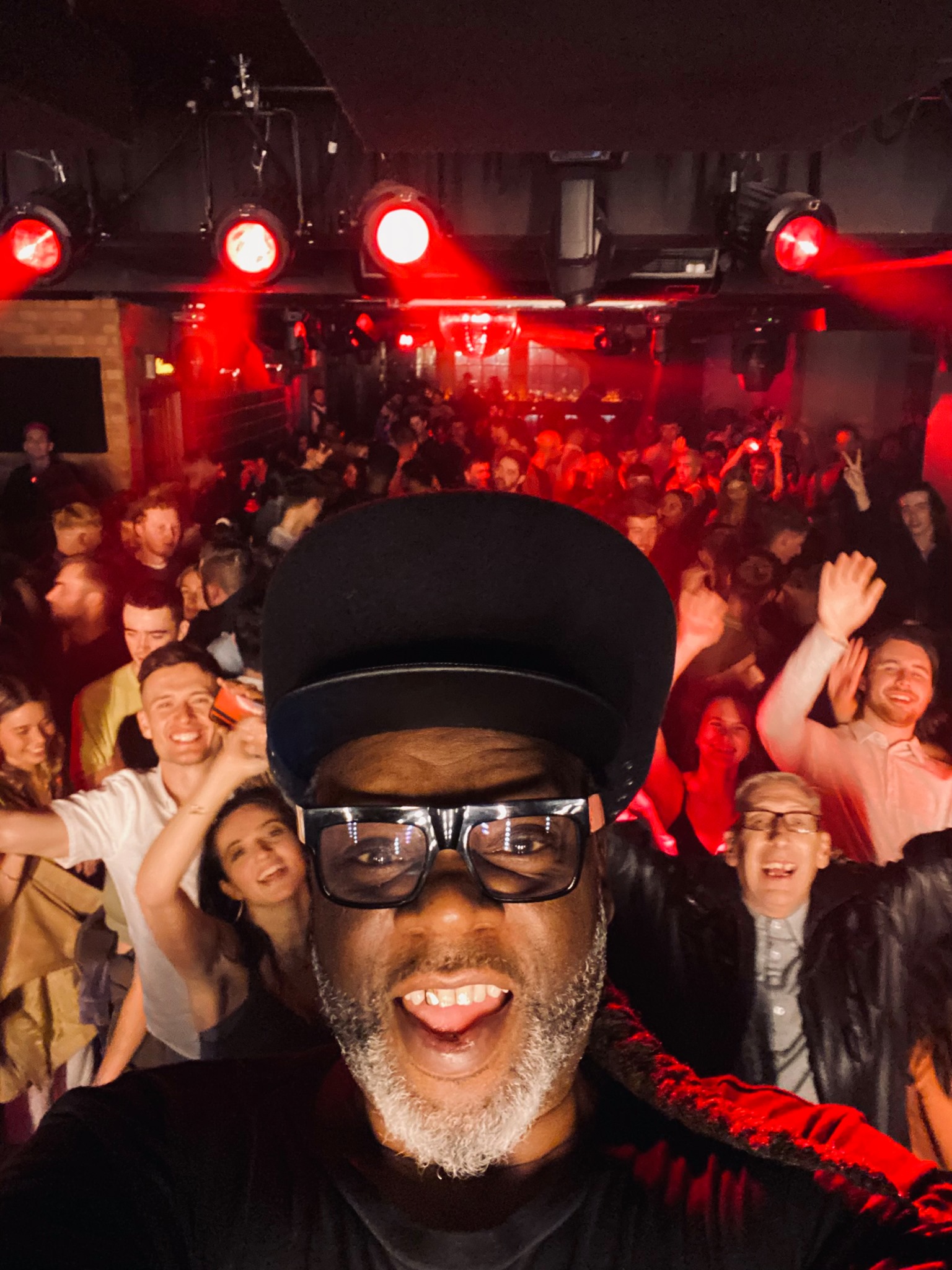 Happy Birthday to Jazzie B.
(26 January 1963)
British DJ and music producer. He is the founder of Soul II Soul. 