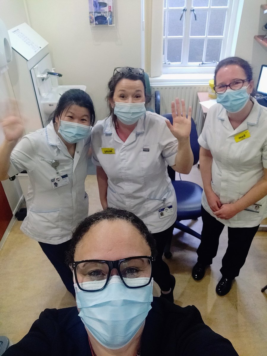 Great to have caught up with the diabetes dieitians team!

Lovely to meet you <a href="/NickySearsRD/">Nicky Sears</a>  and as always great to see you @ManyeeRD and Sam!

#Diabetes
#DiabetesDietitian
#WhatDietitiansDo