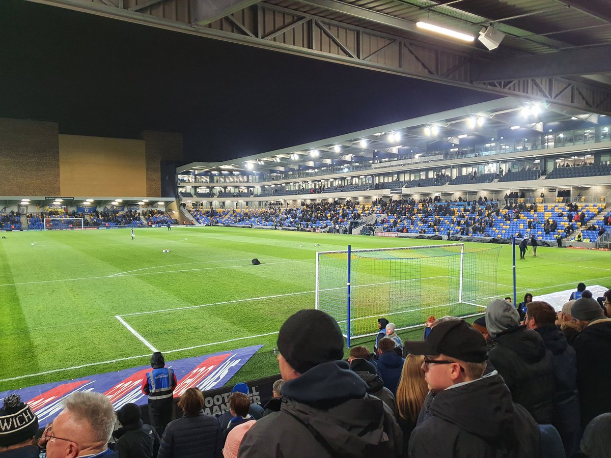 will_i_am67's tweet photo. In Mckenna we trust, first I knew of starting line up was in que to enter Plough Lane. Lots of rubbish comments regarding Jackson through out night. He wore shirt with pride. Attempted to give Kane who was always 20yrds deeper than Burns an option going forwards #StrongBench https://t.co/QMNABhgB6j