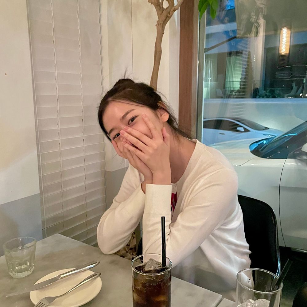 yujzone's tweet photo. 🤍🍽                                     🖤🍽 https://t.co/N1pjBVHnRr