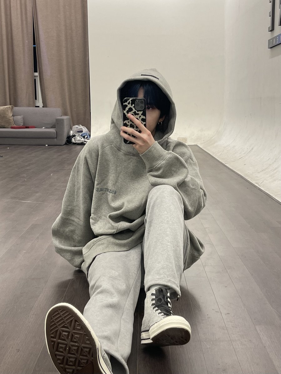 OmegaX_members's tweet photo. [#OX]

🤍오늘 하루 다들 수고 많았어 !

#OMEGA_X #오메가엑스 #정훈 https://t.co/RBPSwjpQlA