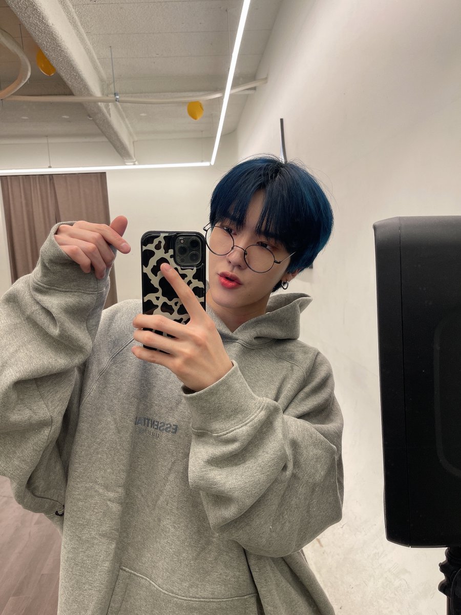 OmegaX_members's tweet photo. [#OX]

🤍오늘 하루 다들 수고 많았어 !

#OMEGA_X #오메가엑스 #정훈 https://t.co/RBPSwjpQlA