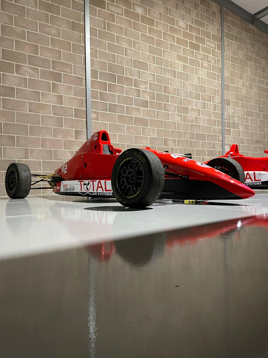 130Rperform's tweet photo. NEWS: Looking for a cost effective route to single seater racing?

Our partners @ScuderiaFern have now added this Mygale SJ07 to complete a three car line up alongside their championship winning Dallara F301 F3 car in Monoposto this season. 

#Formula3 #FormulaFord #DrivingTalent https://t.co/cVHSLOTV09