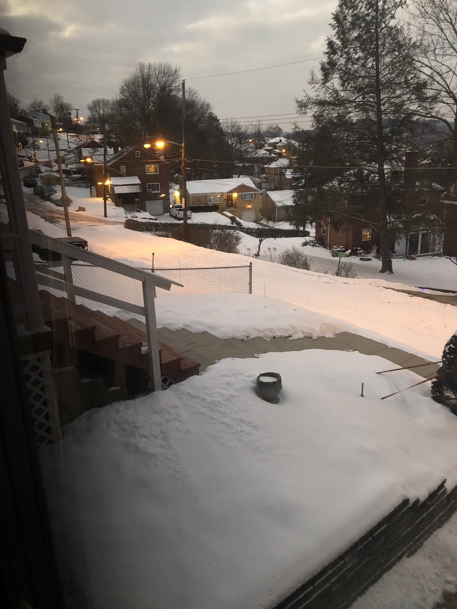 missmariamac's tweet photo. @Pgh311 I submitted service request 601520. Please have someone plow our road on the dead end on Yale drive x Queenston. https://t.co/bY57dYRNoL
