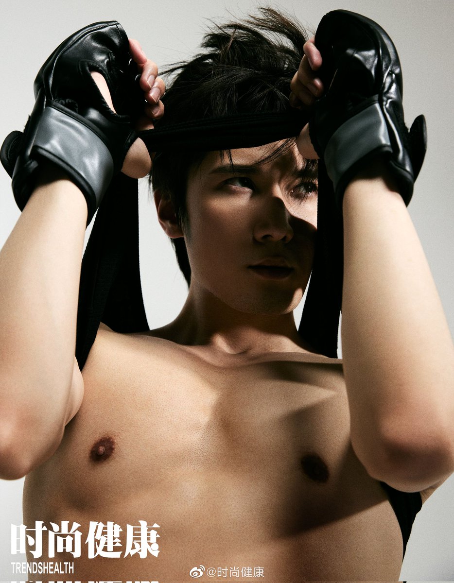 Liu Hai Kuan doing things tweet media