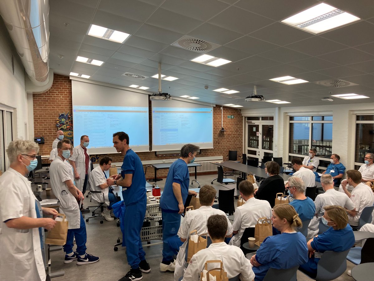 Aarhus Uni.hospital (@auhdk) on Twitter photo Hjertelæger fejrer flot inspektorrapport med morgenbrød
linkedin.com/feed/update/ur…
<a href="/AUHCardio/">Department of Cardiology Research AUH</a> #Hjertesygdomme #lægeligvidereuddannelse #uddannelse #inspektorordningen #uddannelsesmiljø #dksund Hjertelæger fejrer flot inspektorrapport med morgenbrød
linkedin.com/feed/update/ur…
<a href="/AUHCardio/">Department of Cardiology Research AUH</a> #Hjertesygdomme #lægeligvidereuddannelse #uddannelse #inspektorordningen #uddannelsesmiljø #dksund