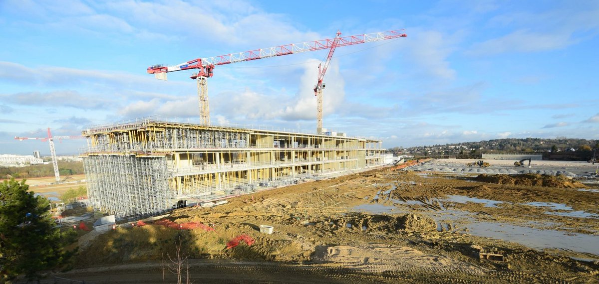 __Buonepsg's tweet photo. Et des nouvelles du chantier.
#PSGTrainingCenter https://t.co/ujFipSHg5o