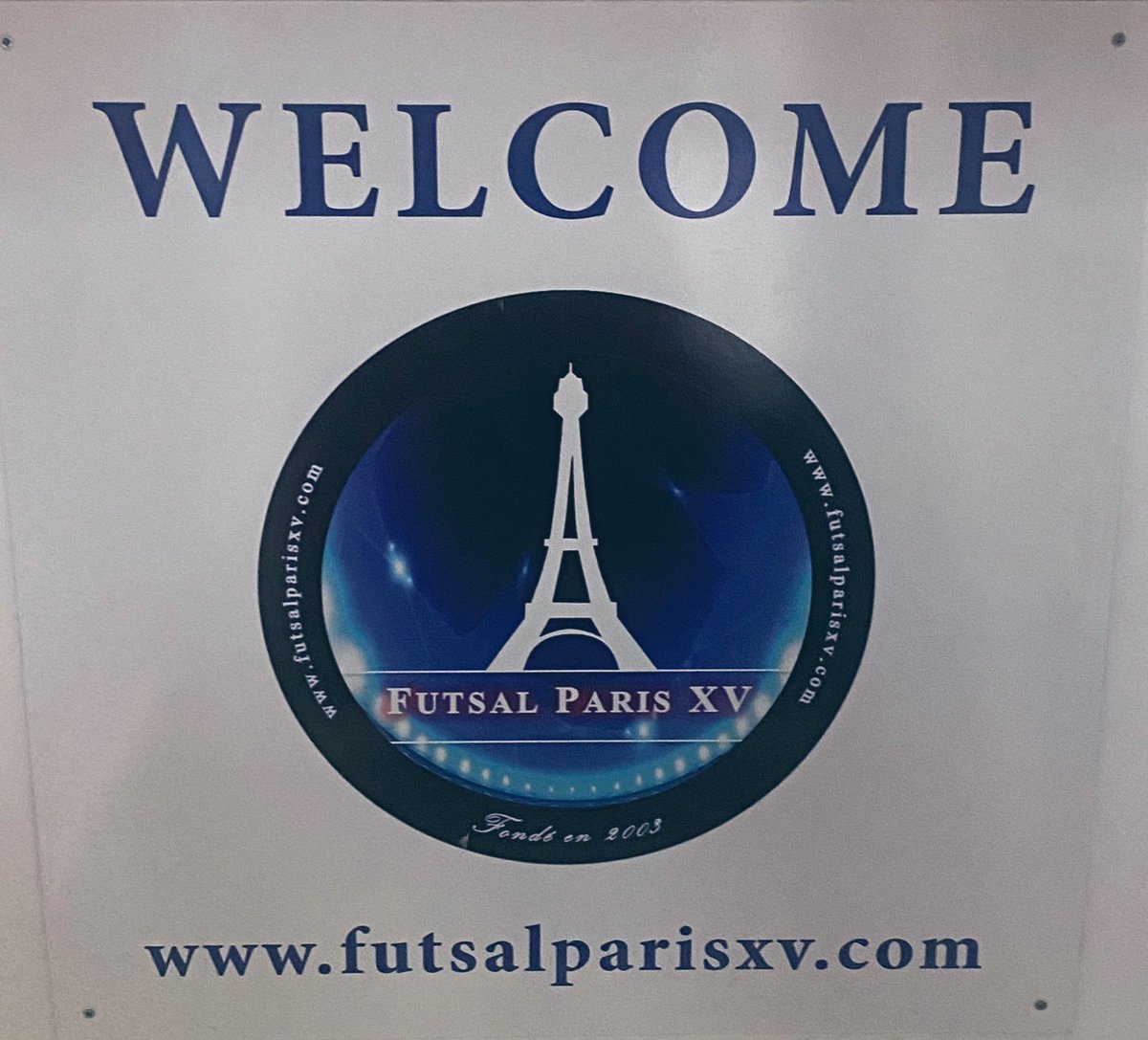 AnouchToranian's tweet photo. Rencontre avec @laurentbruder de l’asso. @FutsalParisXV, un club ancré à #Paris15 depuis bientôt 20 ans. 

Discussions autour de l’activité du club, des difficultés aux projets soutenus par la CAF… un club plein d’idées. 

Parmi elles, un projet déposé au #BudgetParticipatif ! https://t.co/tVUYeeLeXJ