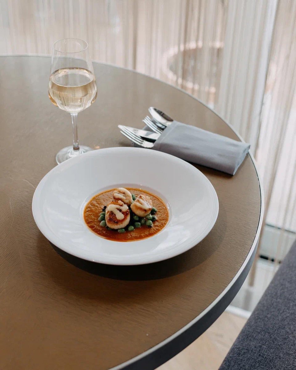 New Menu Alert! There is always something new to try at SkyFire Bar &amp; Restaurant. 

#MoreCravings #DiscoverThisWay #RenHotels #SkyFire #Scallops