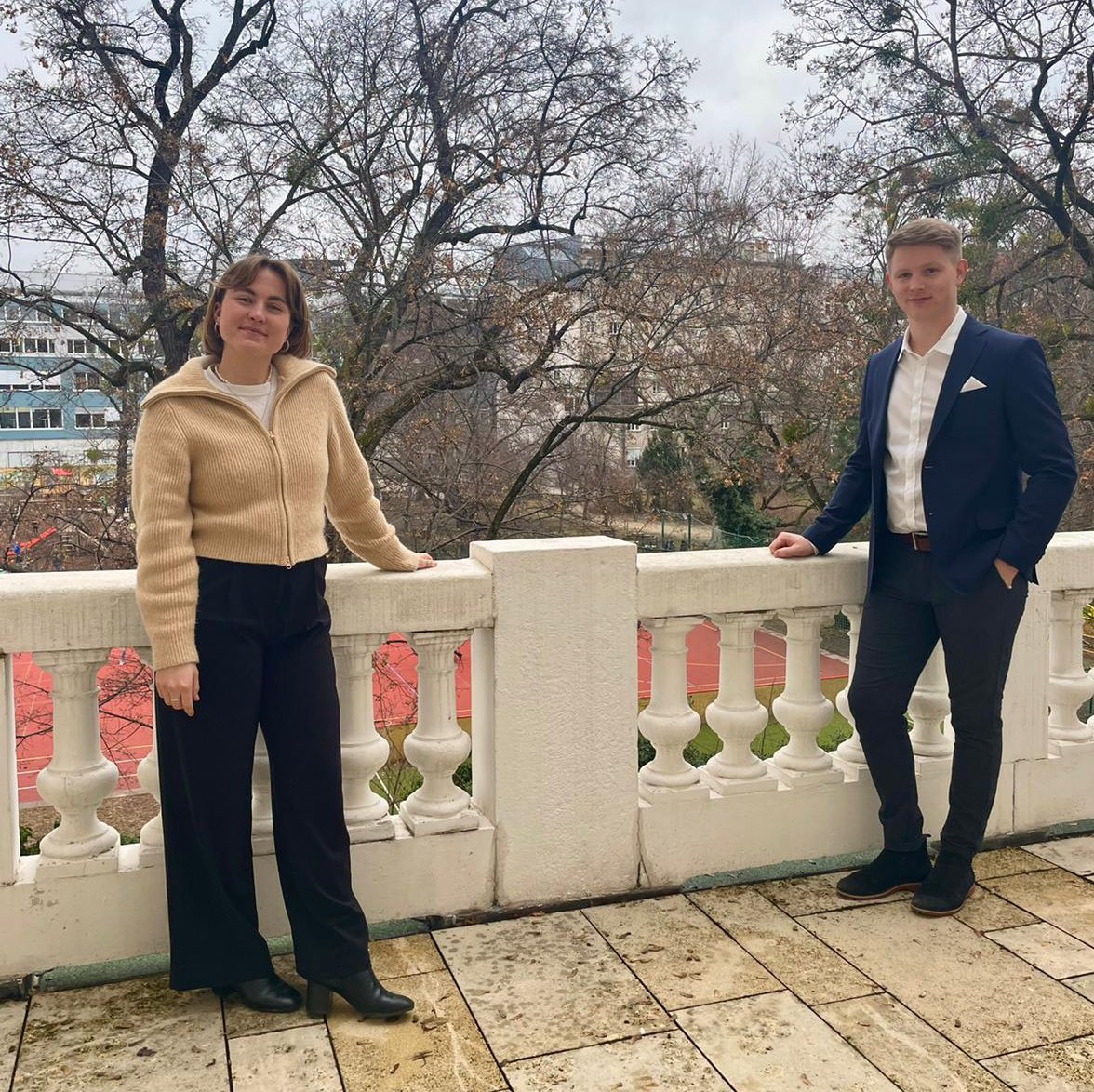 A warm welcome to our new interns <a href="/NorwayinVienna/">NorwayinVienna</a>: Ragnhild Traaholt <a href="/RTraaholt/">Ragnhild Traaholt</a> &amp; Eirik Skjevik <a href="/SkjevikEirik/">Eirik Skjevik</a> who will stay w us for 6 months, learning more about our multilateral 🇺🇳 &amp; bilateral 🇳🇴🇦🇹 work. Promise you fun &amp; interesting time!