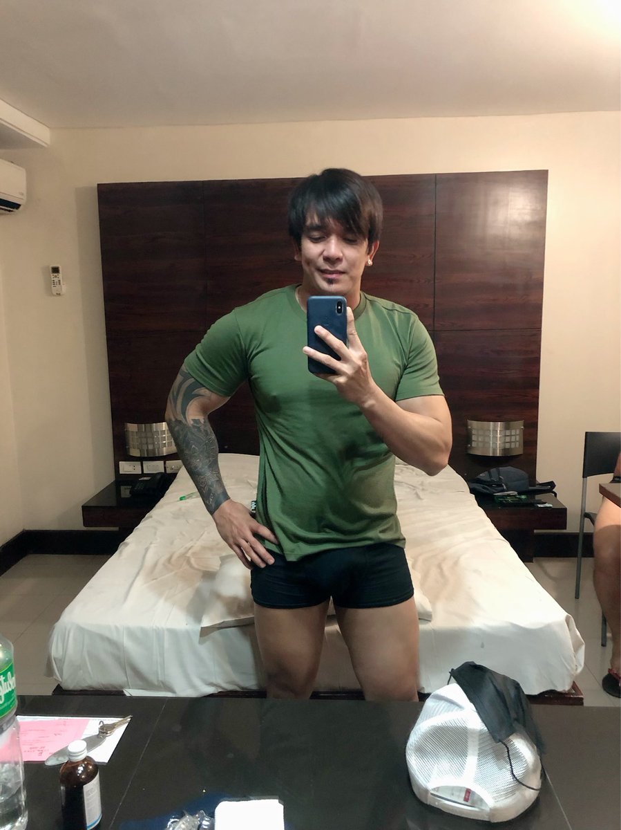 markleynesn's tweet photo. Available po ako ngayon cubao area,,
 Dm sa gusto malerax
 Pa retweet narin mga boss 
09286466042 viber whatsapp number ko yan🍕 https://t.co/491lOykGS8
