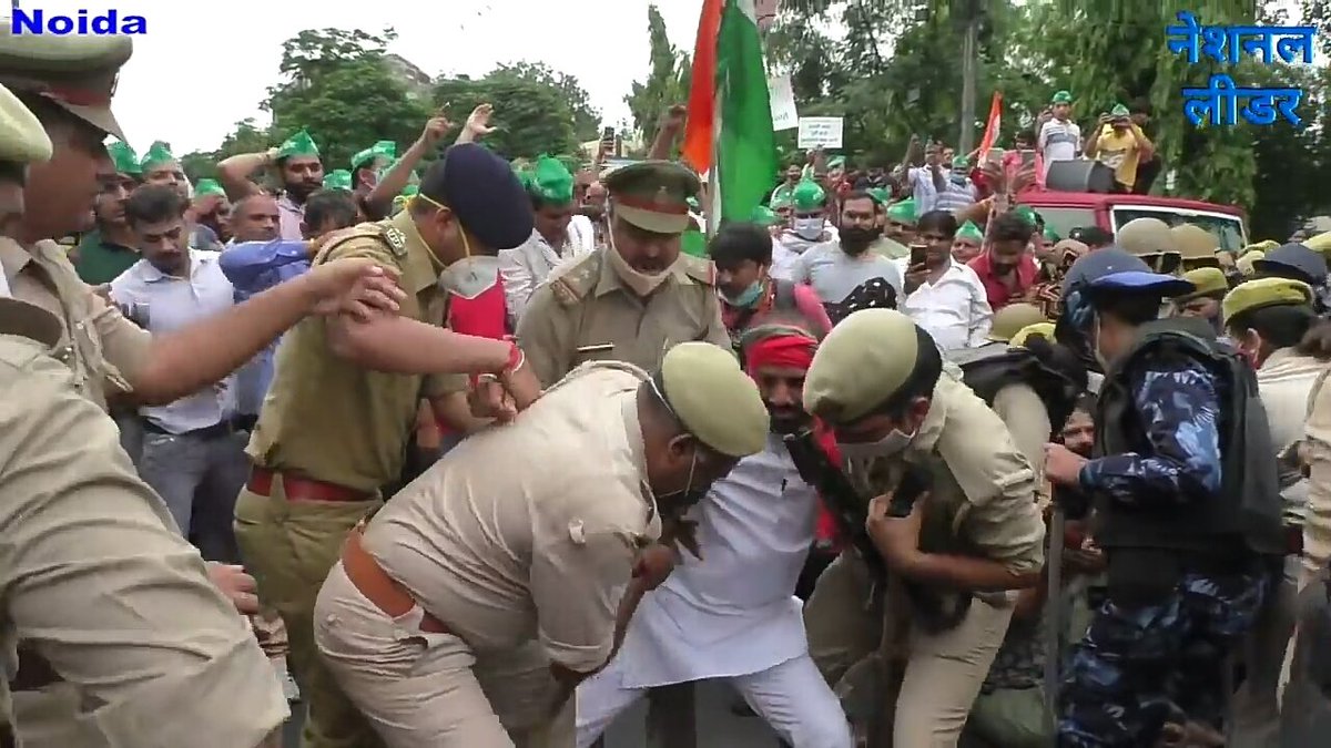 ronakyadavsp's tweet photo. श्री @yadavakhilesh जी के विचारों को जन-जन तक पहुंचाने प्रदेश अध्यक्ष श्री@NareshUttamSP जी के चहेते @samajwadiparty के #संघर्षशील_युवा_नेता नोएडा की जान @raviyadavjsd को #जन्मदिन की हार्दिक बधाई @AbbasAliRushdi @dimpleyadav @gajendrasinghps @Deepaky176 @Nishayadav158 https://t.co/Kh6364M4dC