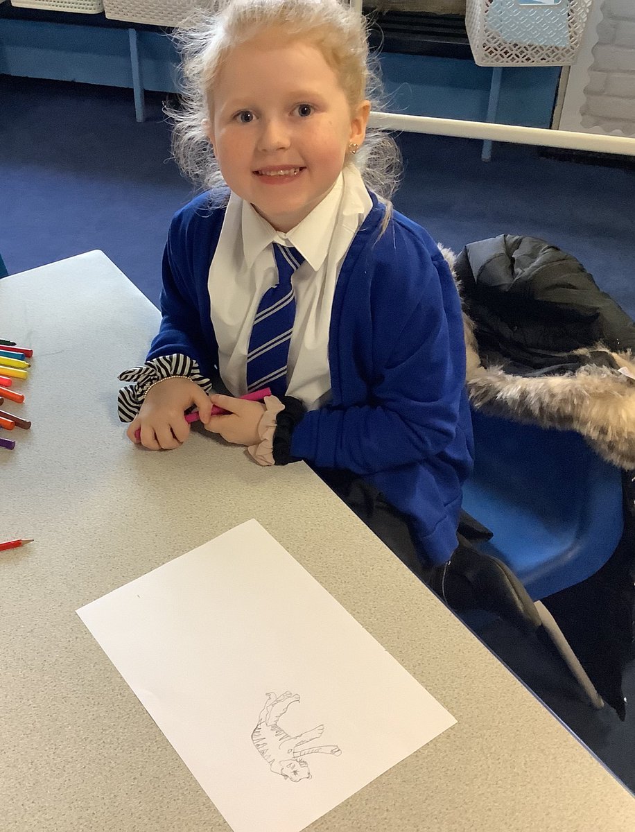 MissSmith43's tweet photo. Drawing club time!  @Bowness_Primary https://t.co/rwoVWrFq4c