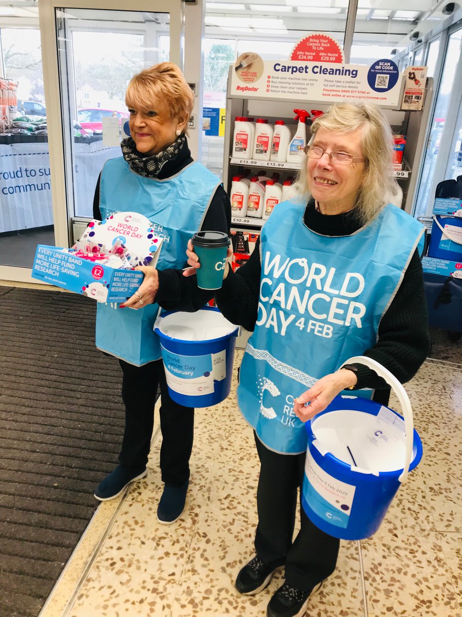 We’re out collecting at our local #bristol <a href="/Tesco/">Tesco</a> today to raise money for #WorldCancerDay <a href="/CR_UK/">Cancer Research UK</a> <a href="/CRUKShops/">Cancer Research UK Shops</a> 💙💓