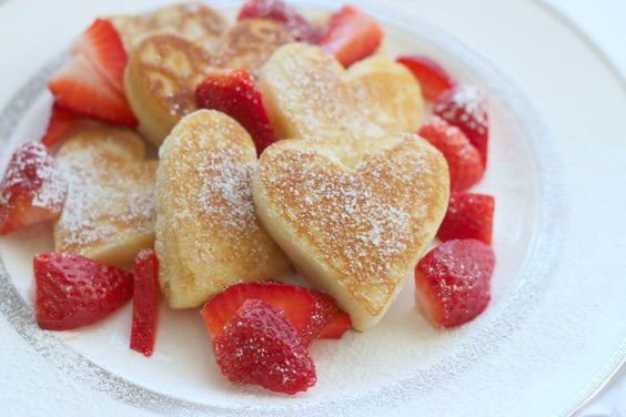 _BunnyKisses's tweet photo. ❤️shaped🥞 https://t.co/lEuhmCEv18