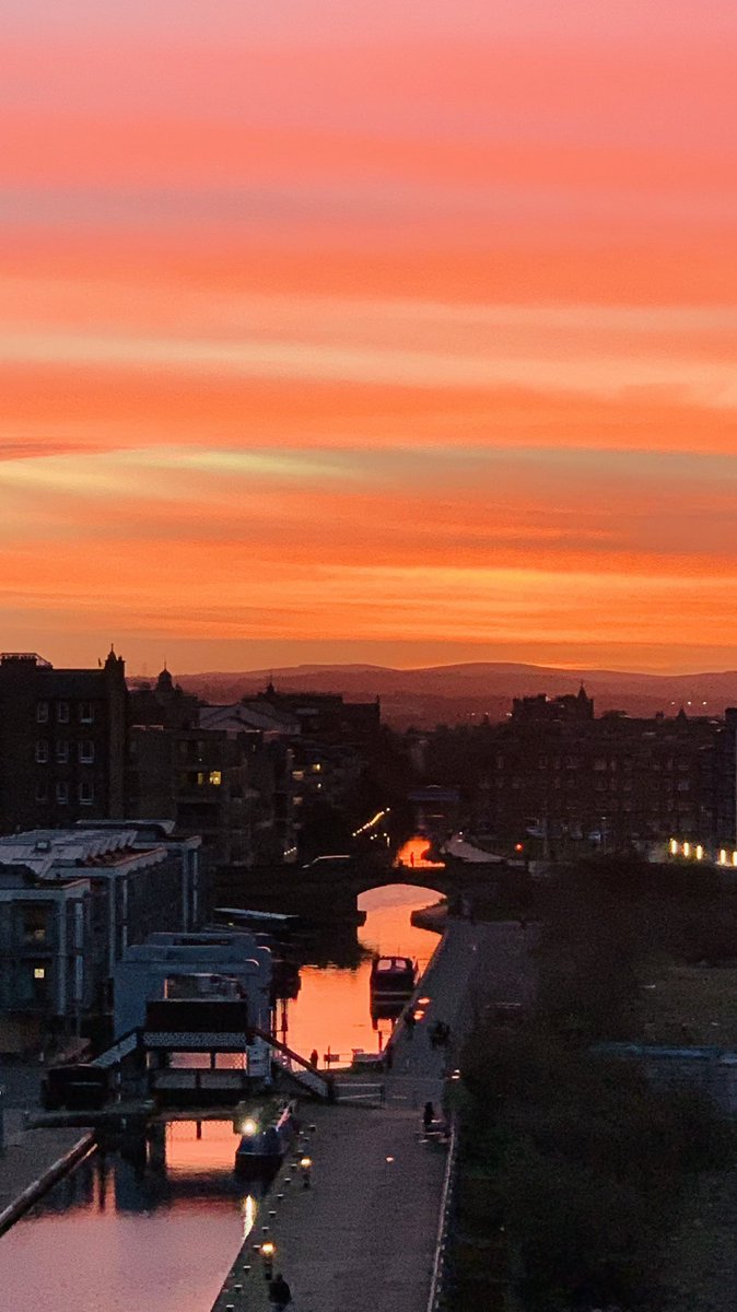 Sunsets can be something else down #Unioncanal
