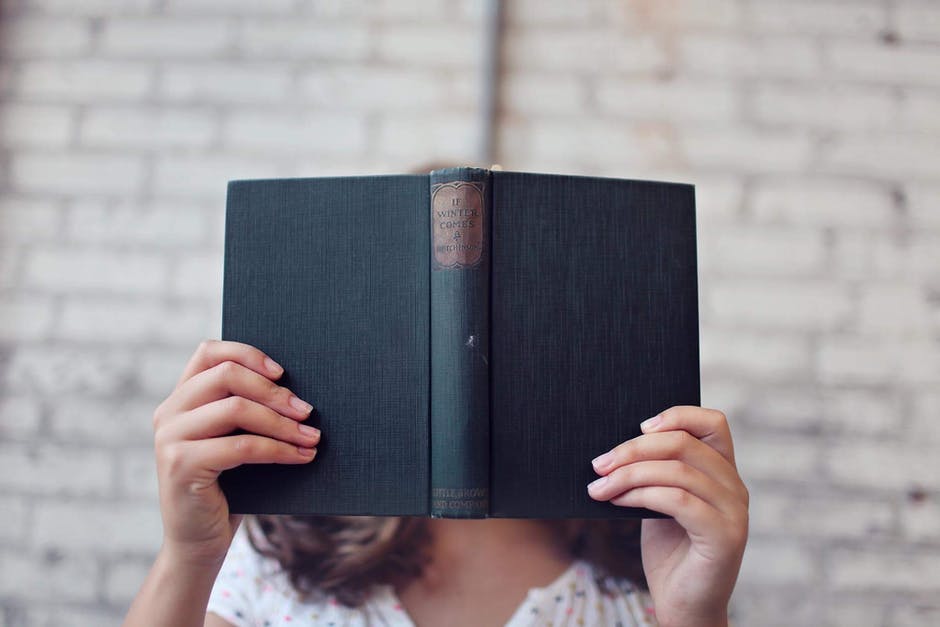 DVSSLC's tweet photo. Read with the ones you love!  Family Literacy day is Jan 27th! https://t.co/Hj22zhLikW
