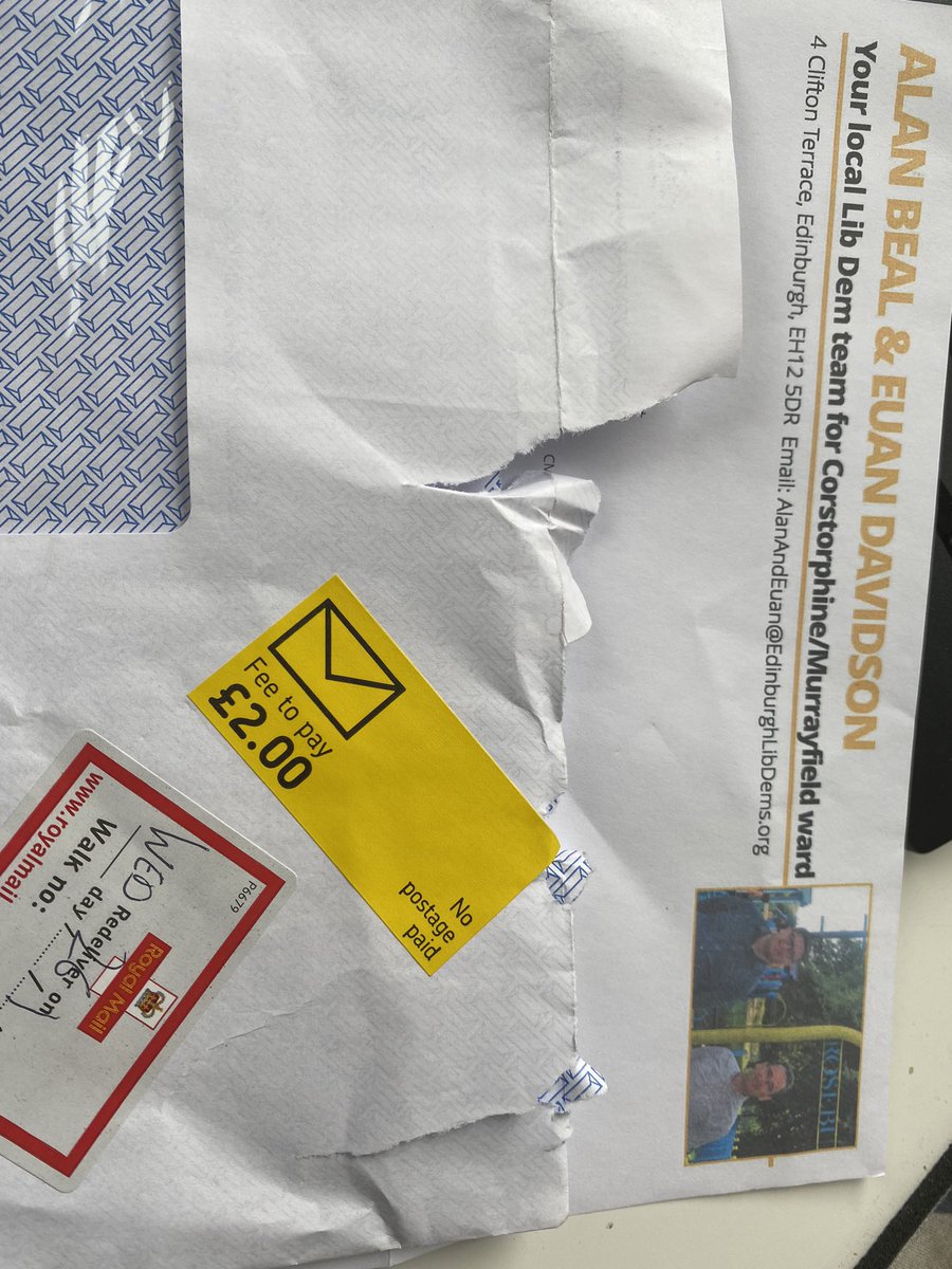 Lmca10's tweet photo. @LibDems if you would like my support please don’t flyer me but make me pay for the privilege #libdems #dontpaypostage #Edinburgh https://t.co/ux918gALFn