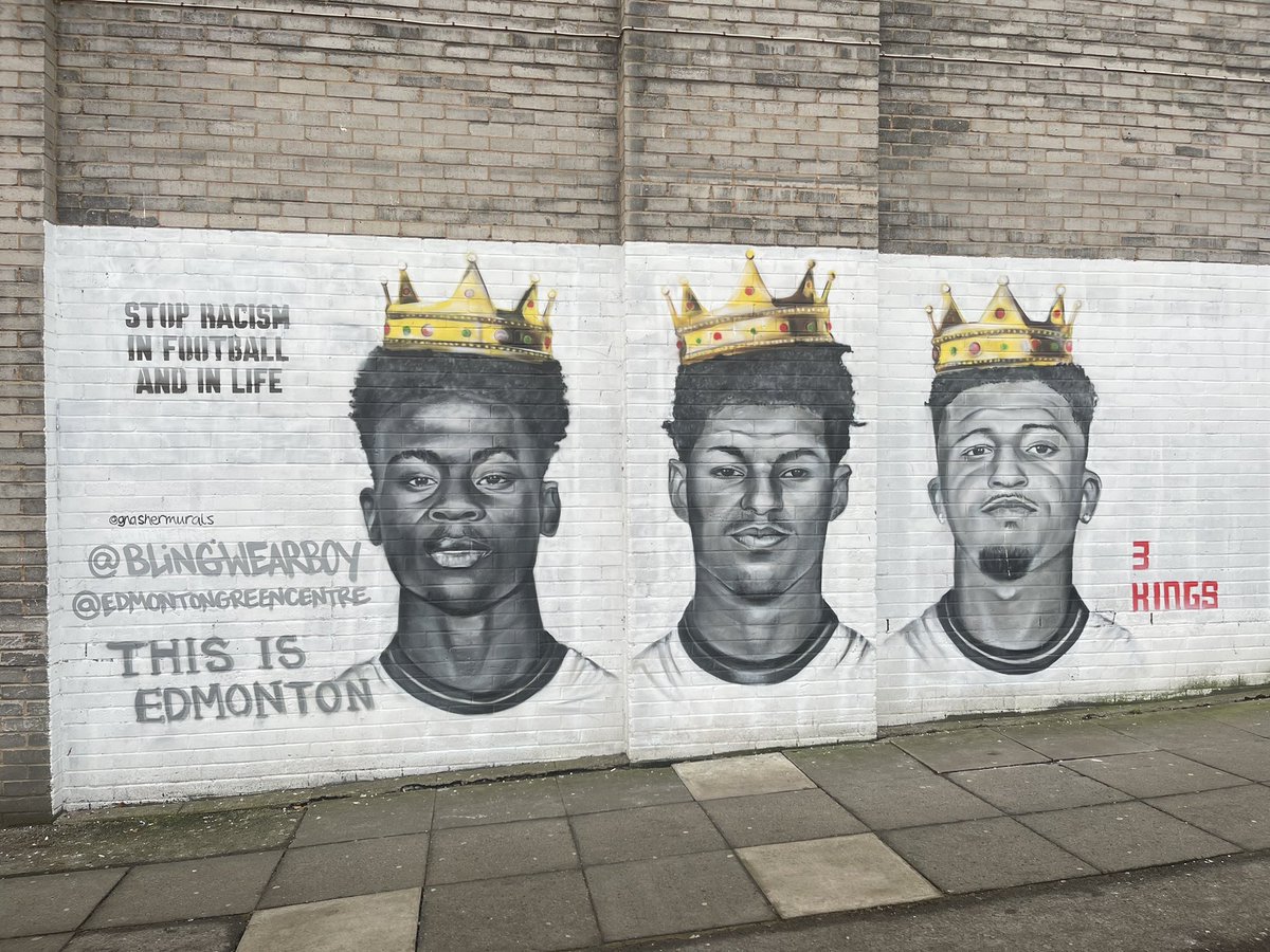 igyscorner's tweet photo. Saw this earlier on today In Edmonton Green’s shopping area (car park side) #beautifulartwork #3kings
#KickRacistsOutOfFootball #kickitout https://t.co/a3V51uUi2q