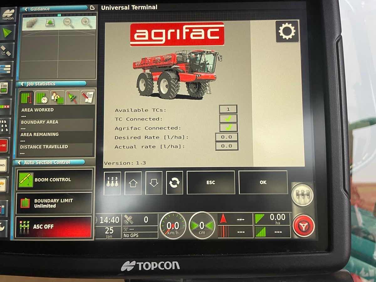 LHAgro's tweet photo. We I installed a set of CropSpec sensors which will allow variable rate on the go or scan and plan variable rate. Also a CL55 modem to allow RTK NTRIP, remote support and instant data transfer to the Topcon Agriculture Platform
#Agrifac #lhagro #topcon #ntrip #rtk #ukfarming https://t.co/J9wwPDN5bC