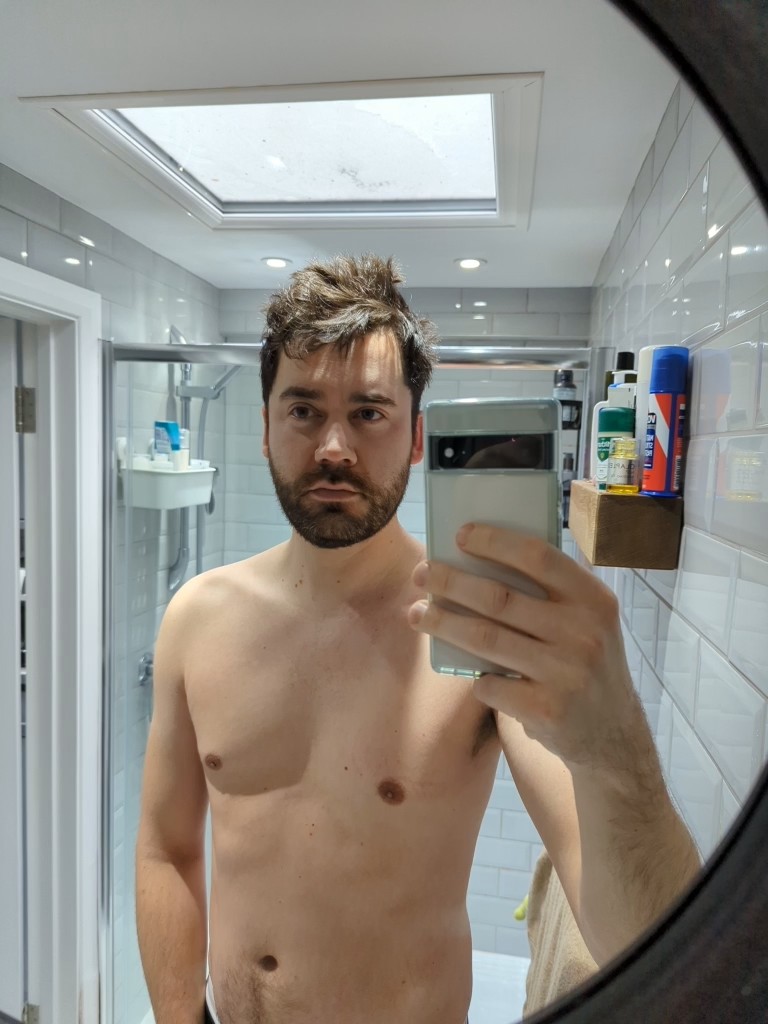 dclampuk86's tweet photo. Bed head! https://t.co/BM4RJekOFi