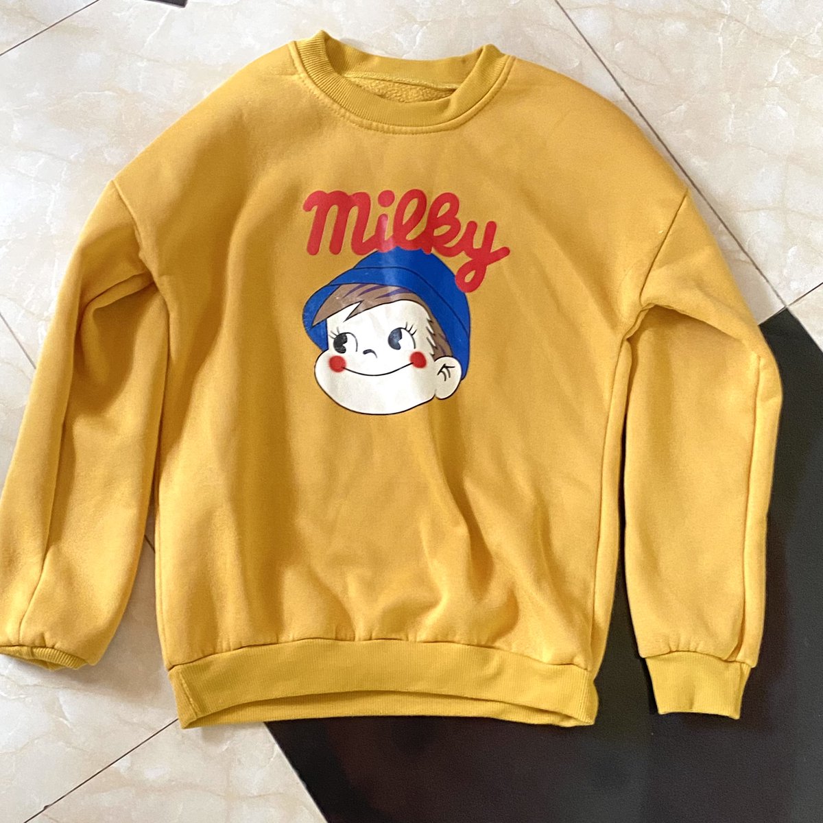 bob10415698's tweet photo. เสื้อกันหนาวสีเหลืองมัสตาร์ด 135฿ ค่า

#ส่งต่อเสื้อผ้า  #เสื้อครอป #เสื้อผ้าเกาหลี #เสื้อผ้ามือสองสภาพดี  #ถูกและดี #พร้อมส่ง #ของดีบอกต่อ #เสื้อผ้าแฟชั่น #เสื้อผ้าราคาถูก  #ส่งต่อเสื้อผ้ามือสอง #เสื้อกันหนาว #เสื้อคาร์ดิแกน #เสื้อแขนยาว https://t.co/W2lQc8BoS3