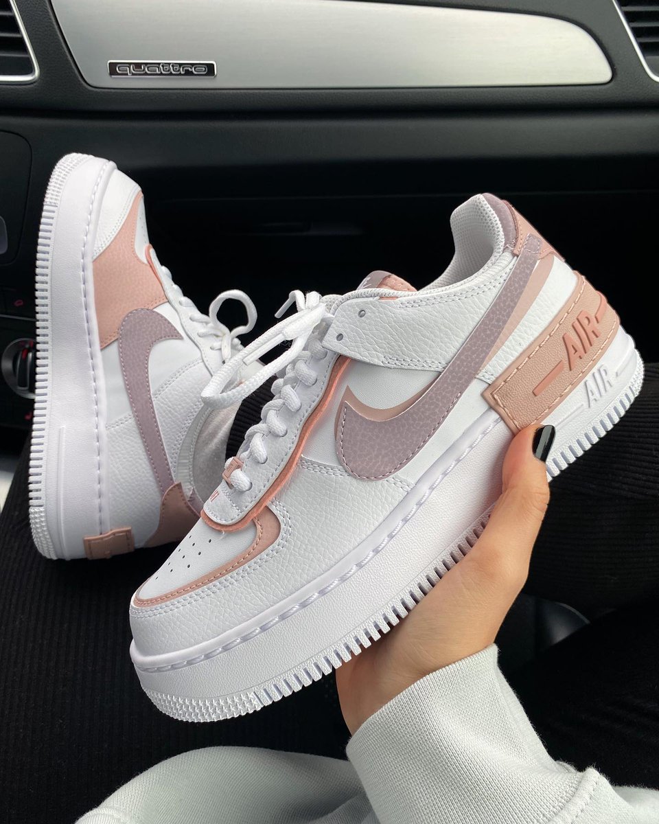 CaminoTV's tweet photo. La Air Force 1 Shadow "White Pink Oxford" à 125€ 🌸

Lien : https://t.co/BCN7F6v3zQ https://t.co/pYkSyDi0Jw