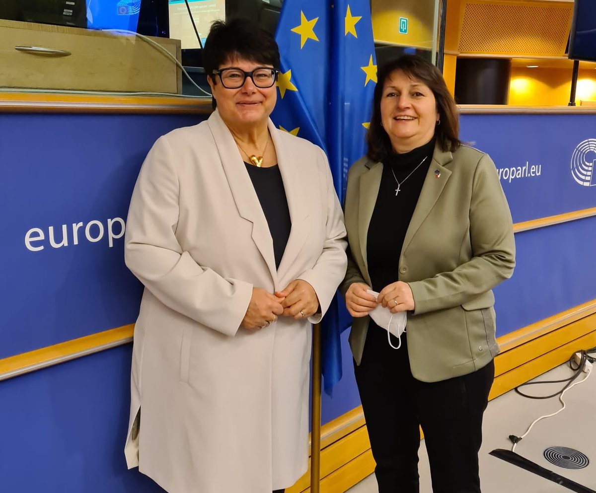 Michaela Šojdrová I Evropanka z Kroměříže tweet media