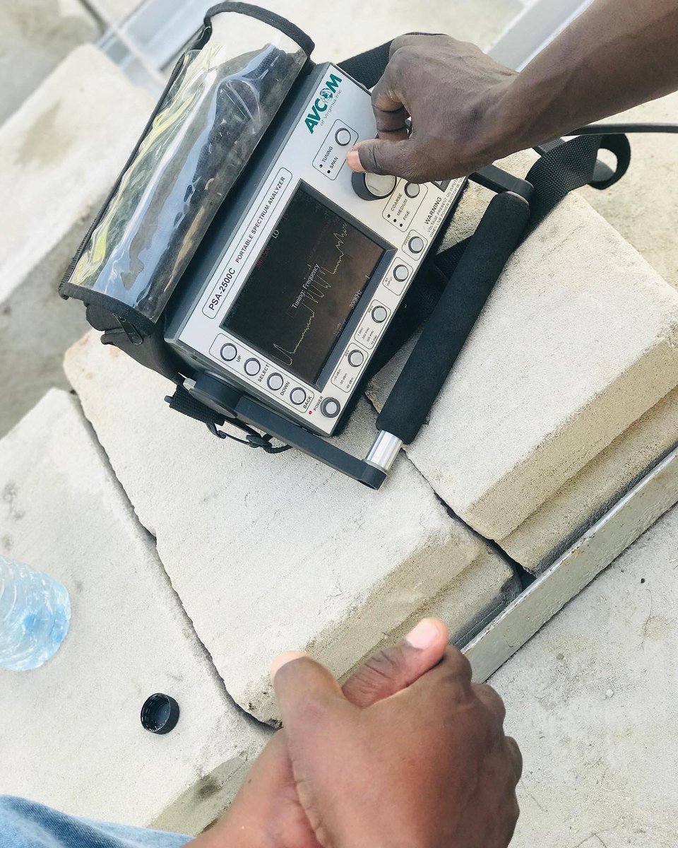 yahyaakilimaly's tweet photo. Nenda Ka-Husstle japo ulipe Luku, Na ufanye chochote hata utuuzie  Upupu, Na utachokua nacho kidogo Usaidie Ndugu” - @iamconboi 

#Tech #HipHop #LifeStyle #2022TuporeChartZao 📌🌍 https://t.co/gyXouikVBq
