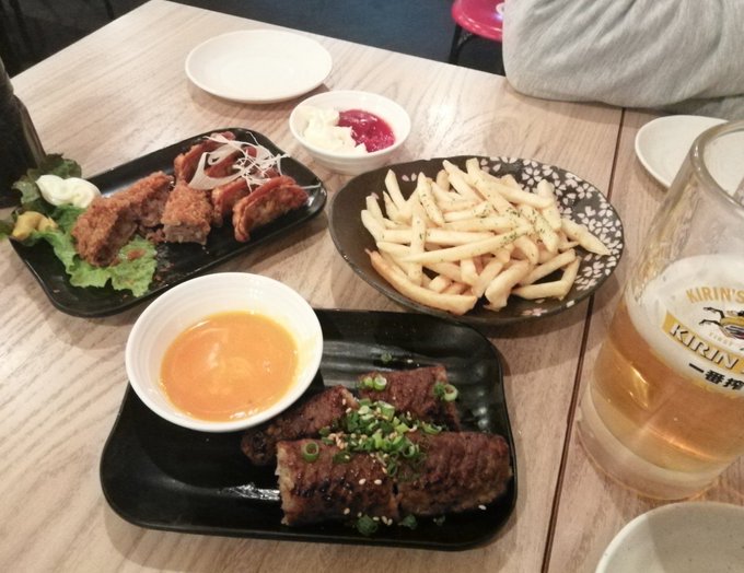 ちょっと良いことがあって祝盃。 