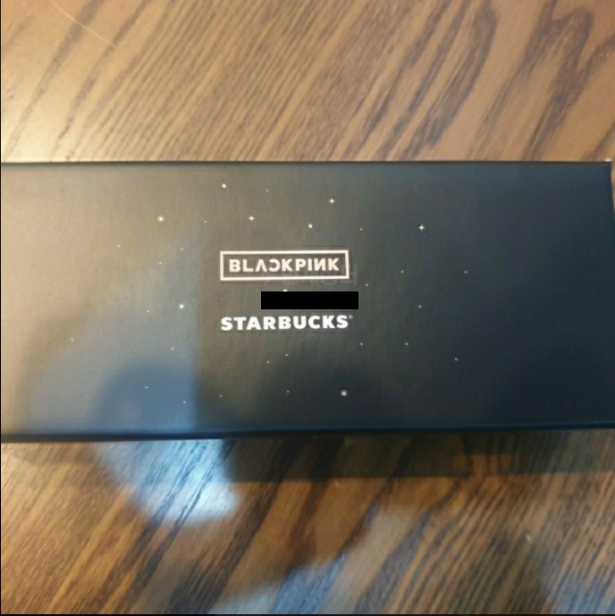 spmph_request's tweet photo. ❗️HELP RT❗️(Jan PASABUY-PAHANAP)
✨Blackpink x Starbucks Bear Pin Badge Set✨
⭕️1 slot
⭕️2,500
⭕️DOP: 2 weeks
⭕️ETA: 2-4 weeks after ship-out
Reply "Mine" to reserve
#SPMPHPASABUY https://t.co/PzO7X4ef3i