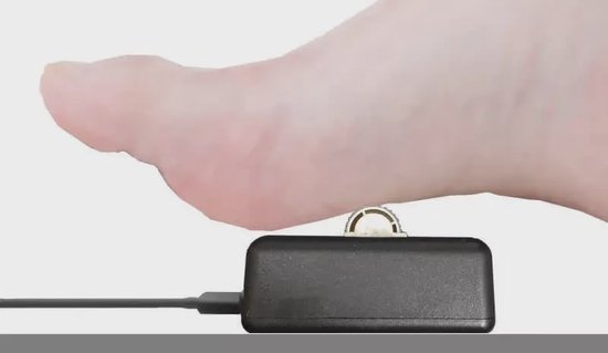 techagent26's tweet photo. Japanese company "Cooyoo" launched a foot operated mouse wheel in Japan for $27. And it is called as 'Crazy Small Wheel'.
-It measures 1.8Γ1.5Γ1 inches
-Weighs 22 pounds
-It will be connected via Type-C port.
Read more here π
https://t.co/E18BQQXZFA
#Cooyoo #Japan https://t.co/1KyKfu7D3b