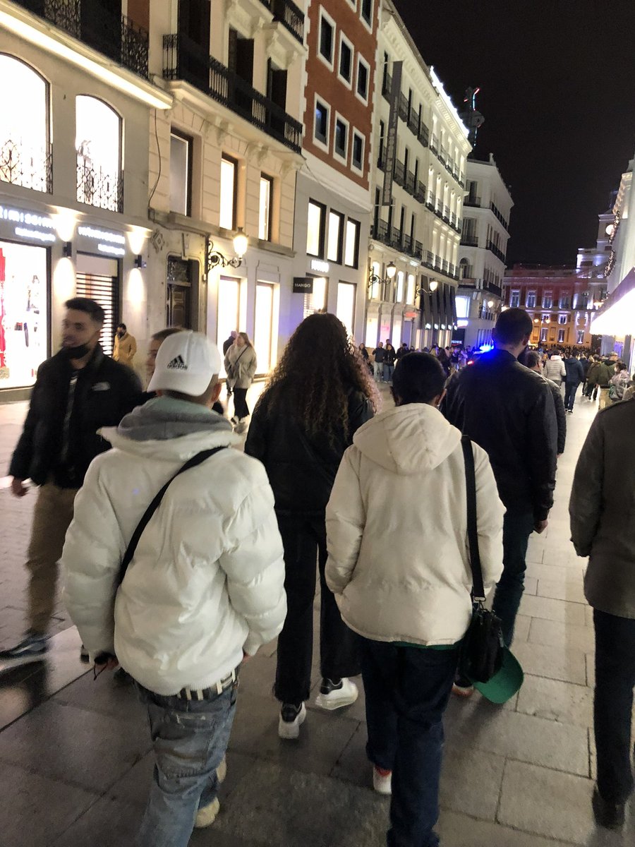 andreah_2315's tweet photo. Me apetece irme con mis niños a los madriles😩🦠 https://t.co/ZTkoOcEucf