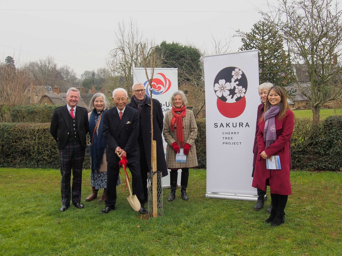 Helen Taylor tweet media