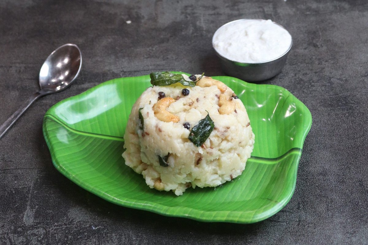 kichukii's tweet photo. Pick One, Delete Rest
2️⃣ INDIAN BREAKFAST
----------------------------
Idli
Thosai
Poori
Ven Pongal

2/n https://t.co/NSXgZpcova
