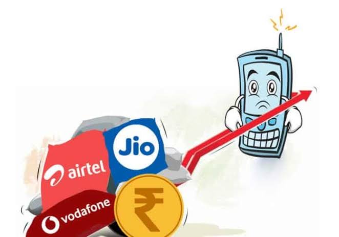 AIDSOSHIBASIS's tweet photo. 30days in a month, but monthly recharge is for 28 days. Why? This robbery on the pockets of public is not acceptable. 
#SayNoToMobileTariffHike
#SayNoToPrivatisation
#AIDSO_AIDYO
@TRAI @DoT_India @PMOIndia https://t.co/LJfeIDFzN7