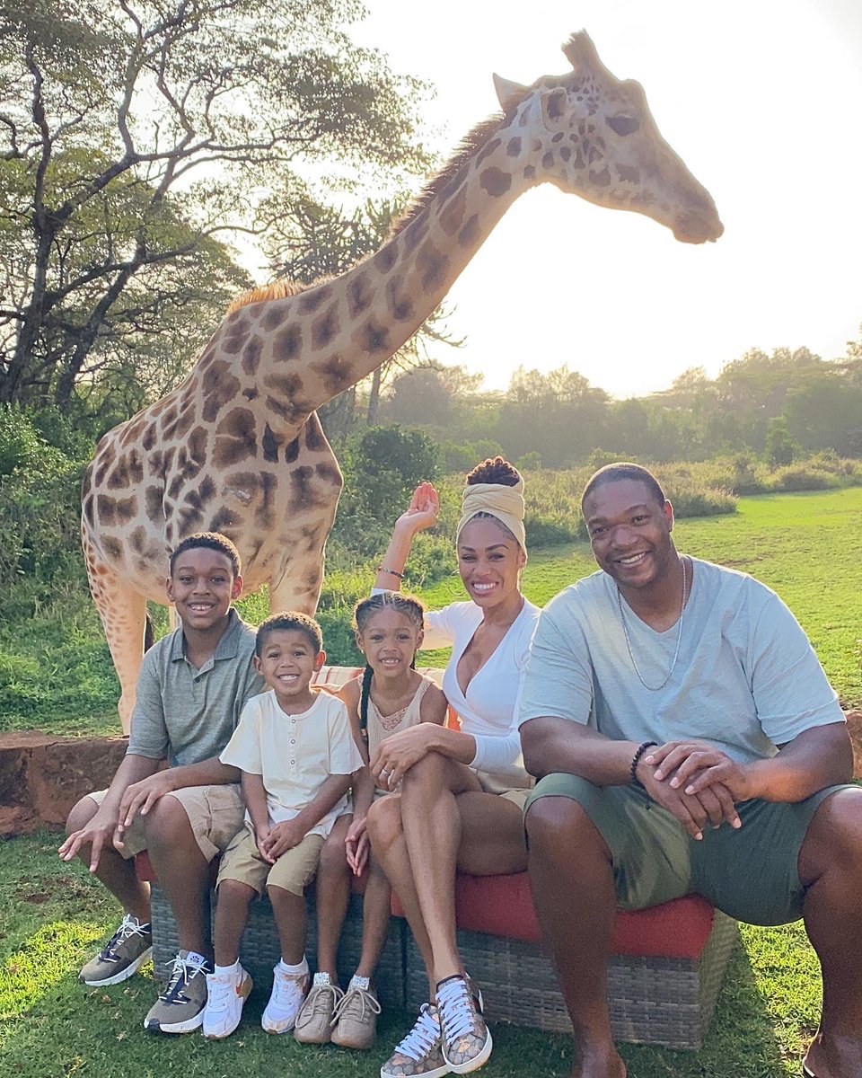 iammrssamuels's tweet photo. Jambo from the beautiful country of Kenya 🙌🏾❤️ Hakuna Matata! https://t.co/GRcyu2dTWW
