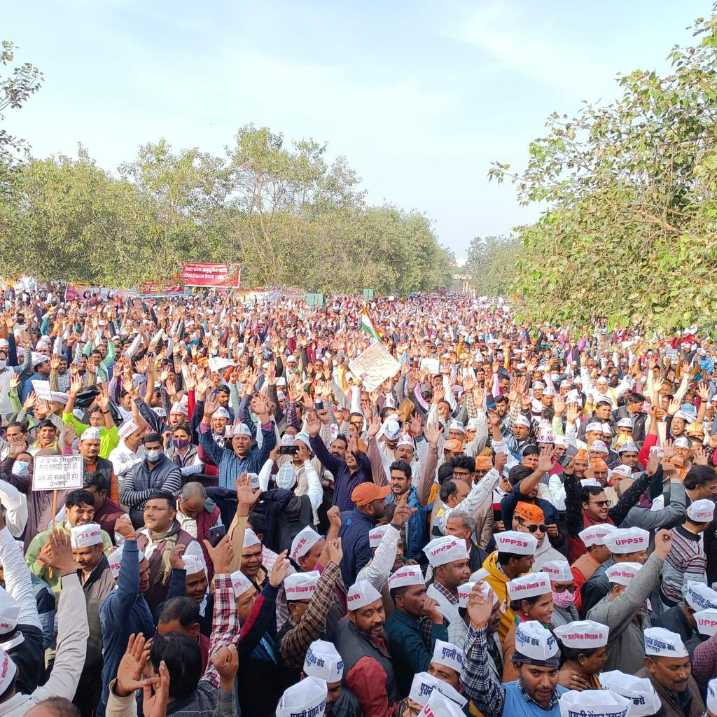 AshuShahi_'s tweet image. इन संघर्षों को हमें भूल नहीं जाना है,
#OPS देने वालों की हमें सरकार बनाना है।

#Vote4OldPension