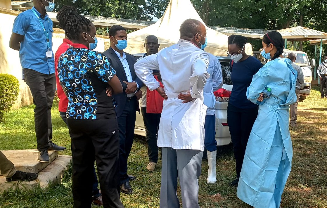 husskhalid's tweet photo. #RiverYalaBodies' Autopsies Commences
Following the push yesterday by @bonifacemwangi, @HakiAfrica, @IMLU_org, @AmnestyKenya among others for autopsies to b done, today a multi disciplinary team led by @DCI_Kenya has commenced autopsies of over 20 bodies retrieved from River Yala https://t.co/KTkF0lw9Lp