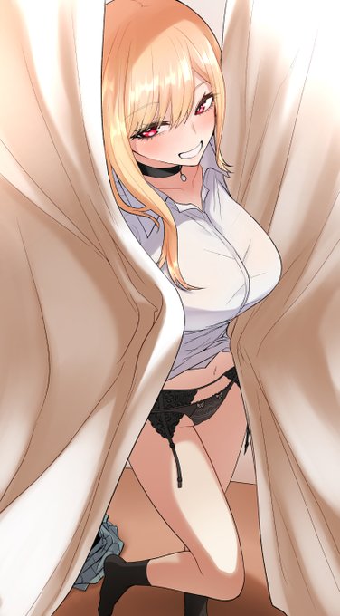 買い物に付き合ってくれたお礼をしてくれる喜多川海夢ちゃん 