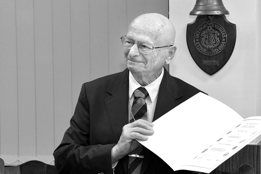 W niedzielę, 23 stycznia, zmarł wybitny naukowiec, profesor Lech Kobyliński, ostatni żyjący dowódca oddziału „Czwartaków” AL w czasie Powstania Warszawskiego. W tym roku, 1 maja, skończyłby 99 lat. 
Fot.: <a href="/PolitechnikaGda/">Politechnika Gdańska</a>