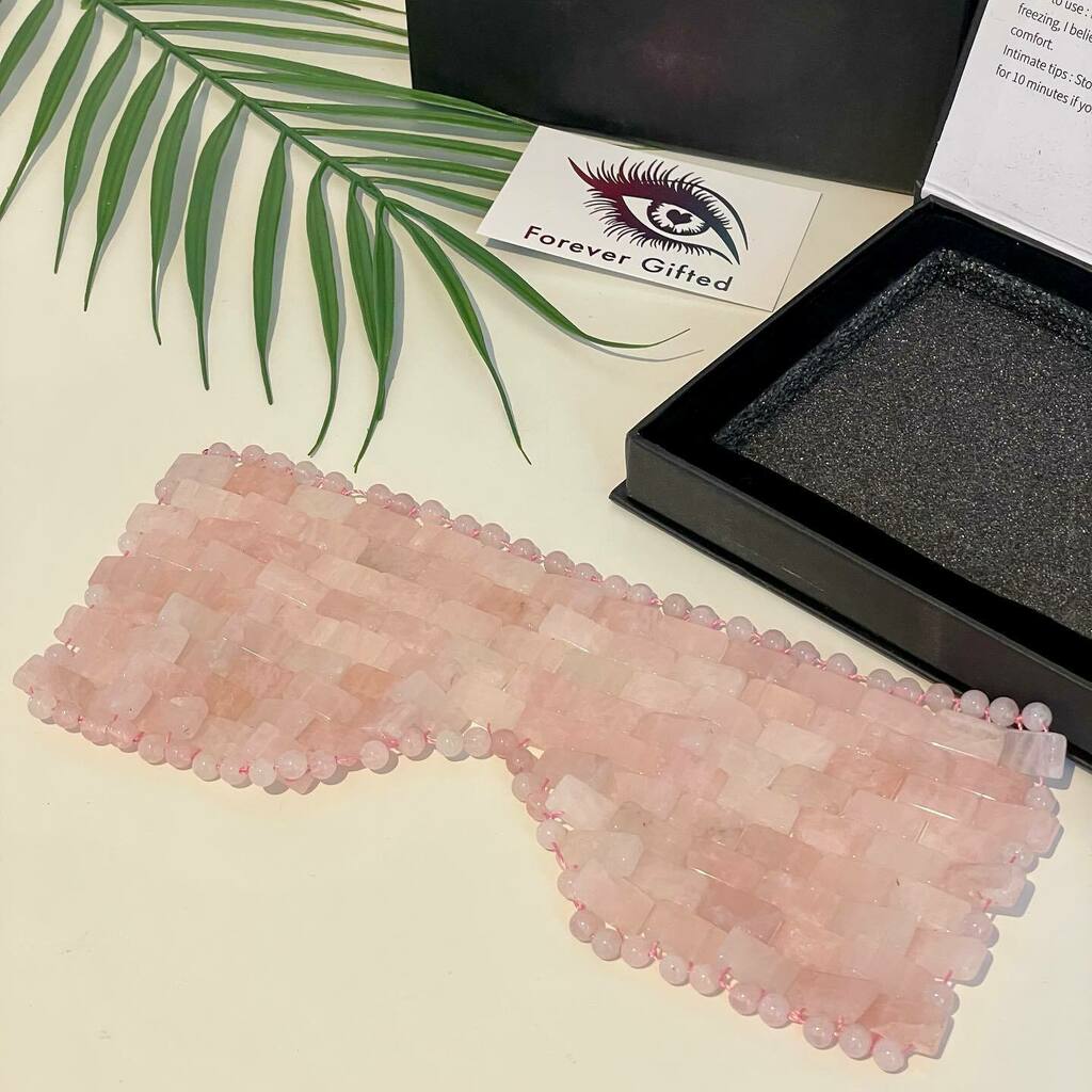 forevergifted11's tweet photo. Who wouldn’t want a beautiful healing facial filled with the loving properties of Rose Quartz.

Hand-woven, self-love eye mask made from natural polished Rose Quartz.

Comes in a lovely box with instructions of how to use.

Its pretty simple just pop ove… https://t.co/RN6wLyrllD https://t.co/Ywl1E0k9dG