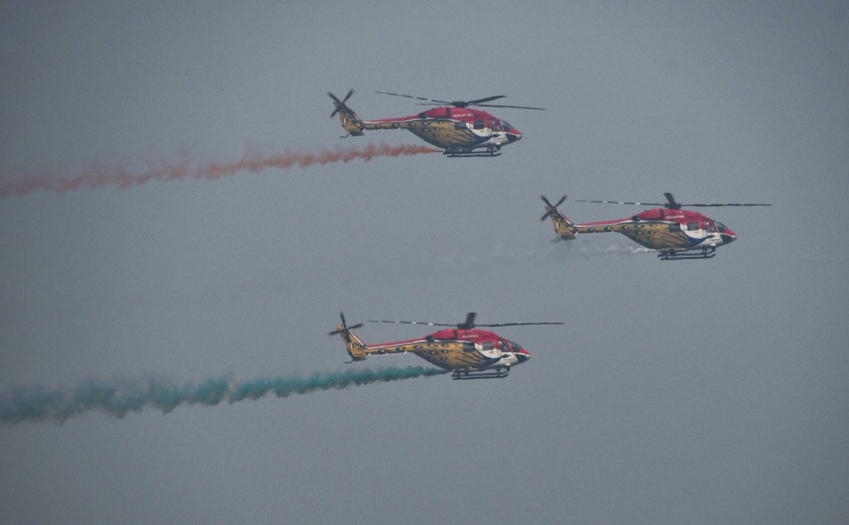 howtocrackssb's tweet photo. 73rd Republic Day celebration at Rajpath in New Delhi which witnessed the grandest Flypast celebrating 'Azadi ka Amrut Mahotsav'.
#Republicday2022 #HowToCrackSSB #73rdRepublicDay #Tableau https://t.co/0ajnOGrn9C
