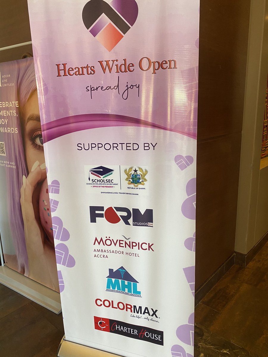 Sneakernyame's tweet photo. We Dey inside #HeartsWideOpen https://t.co/ICQqMH4GGM