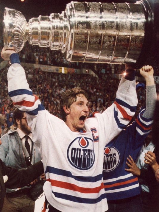Happy Birthday to \"The Great One\" Wayne Gretzky    